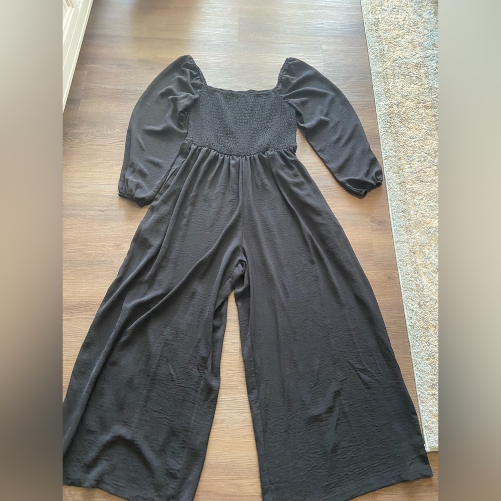 Elegant Black Women's Jumpsuit
